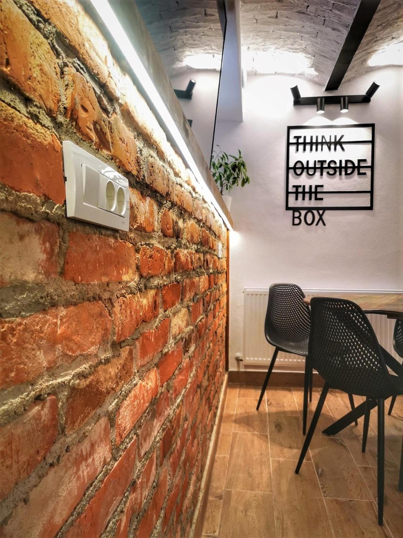 T House Apartment ซีบิว ภายนอก รูปภาพ