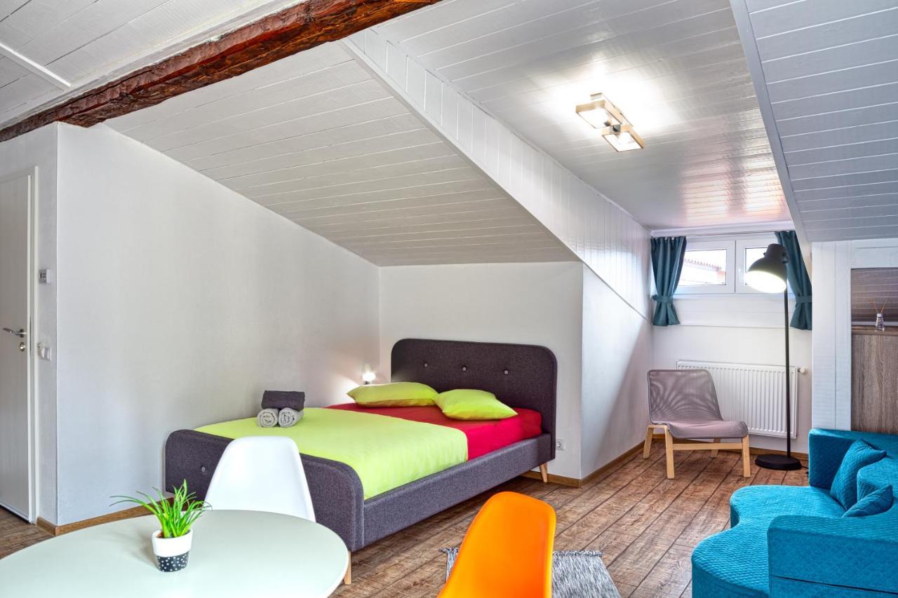 T House Apartment ซีบิว ภายนอก รูปภาพ
