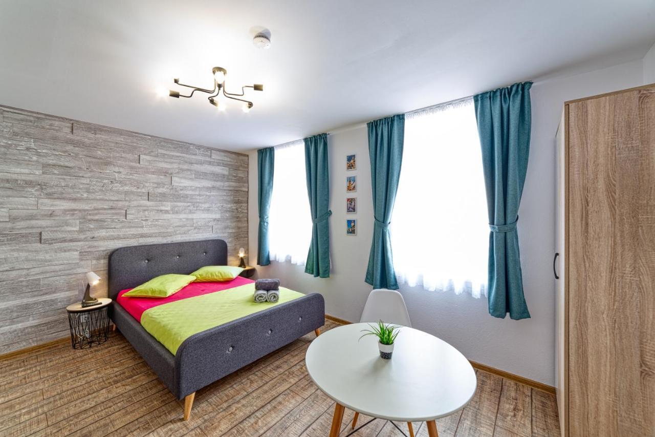 T House Apartment ซีบิว ภายนอก รูปภาพ